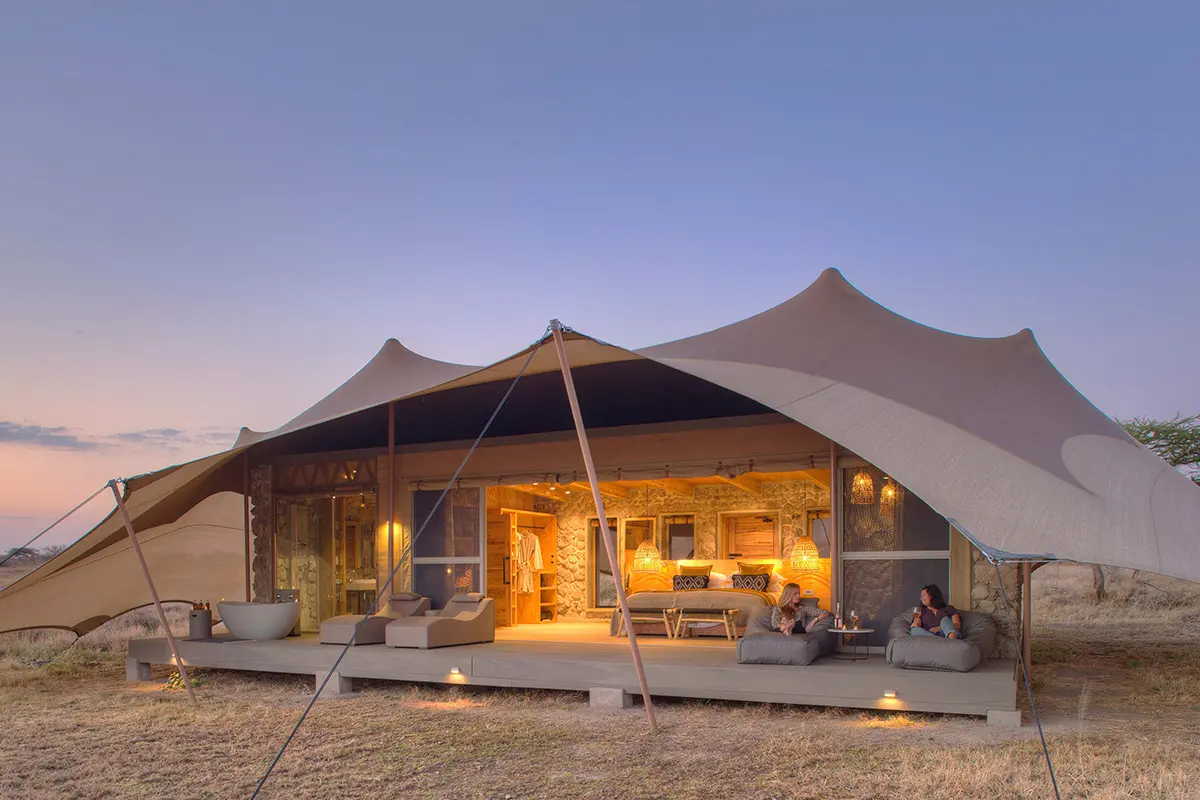 namiri_plains_-_tent_exterior