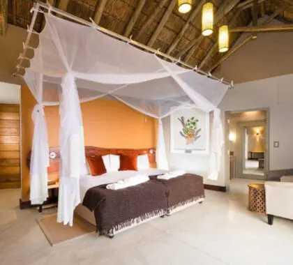 Interior de la habitación del Safarihoek Lodge.