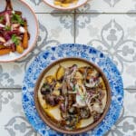 Comida de la granja a la mesa.