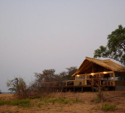 kasonso-busanga-camp-lodge-exterior