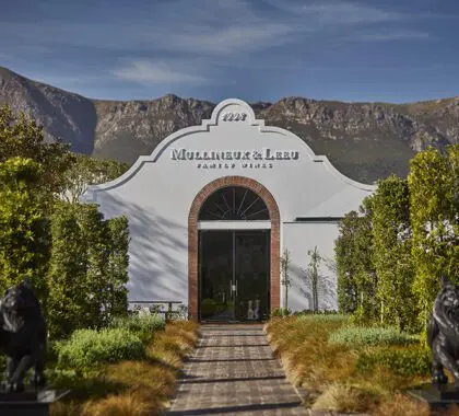 Vino de Leeu Estates.