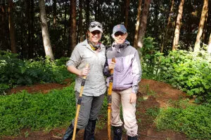 Listos para el trekking con gorilas