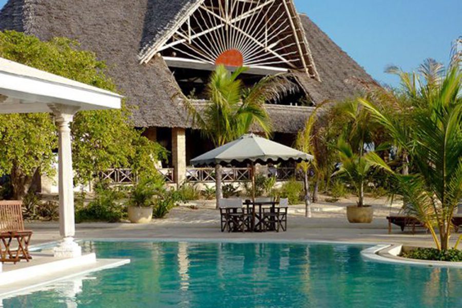 The Majlis Resort swimming pool.