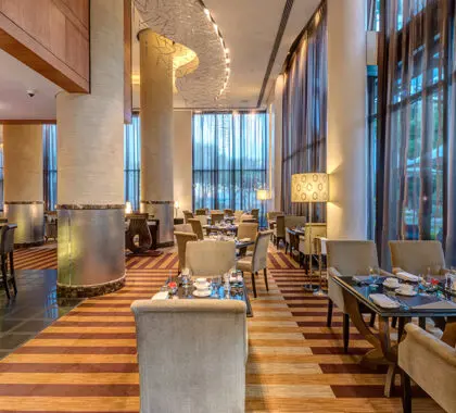 intercontinantal-or-tambo-international-airport-hotel-johannesburg-_quills-restaurant