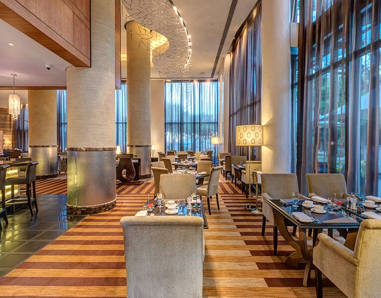 intercontinantal-or-tambo-international-airport-hotel-johannesburg-_quills-restaurant