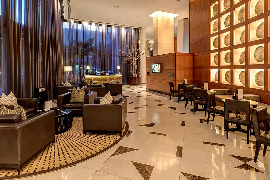 intercontinantal-o-tambo-international-airport-hotel-johannesburg-lounge-dining