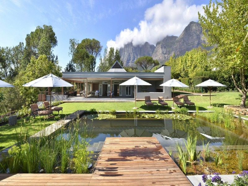 The gardens of Angala Boutique Hotel, Cape Winelands | Go2Africa 