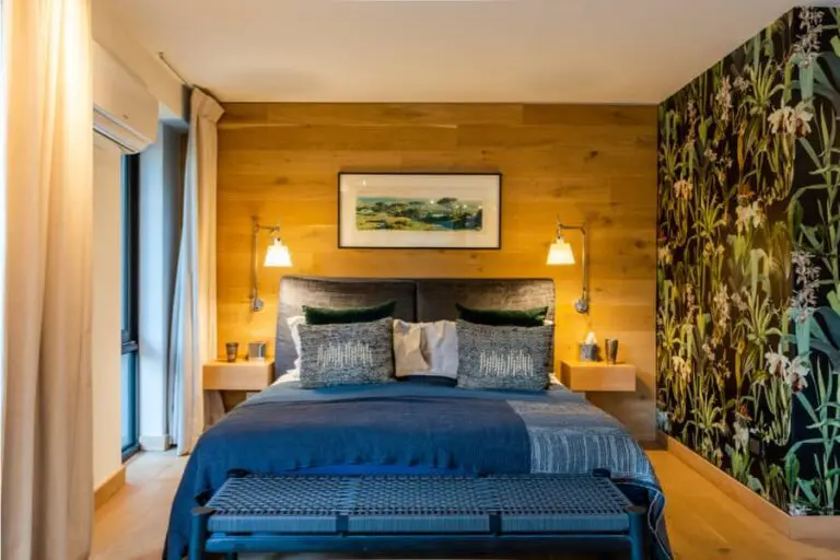 Master Suite.