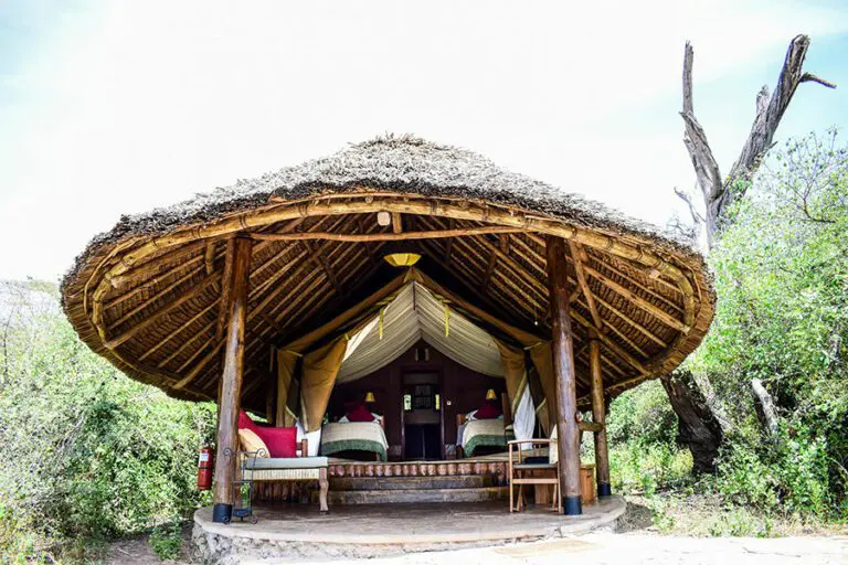 Torrilis Camp safari tent.