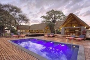 Piscina del Tarangire Ndovu Tented Lodge.
