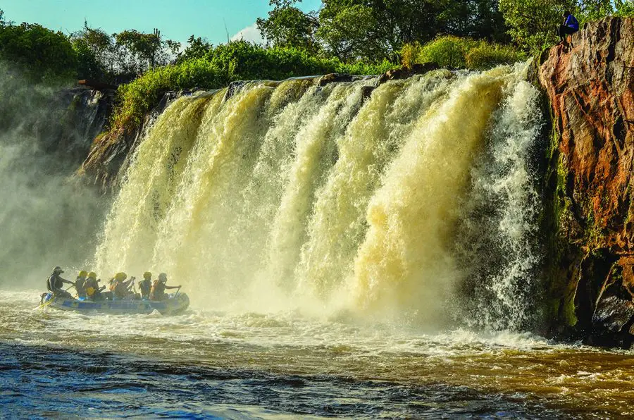 Rafting en eaux vives sur la rivière Tana au Kenya | Go2Africa