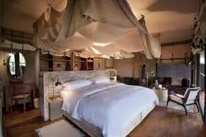 Somalisa Camp bedroom suite.