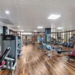 El gimnasio del complejo.