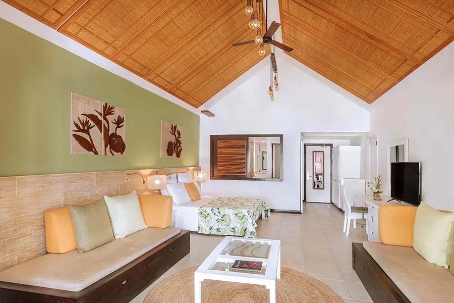 victoria-beachcomber-mauritius-superior-room-first-floor