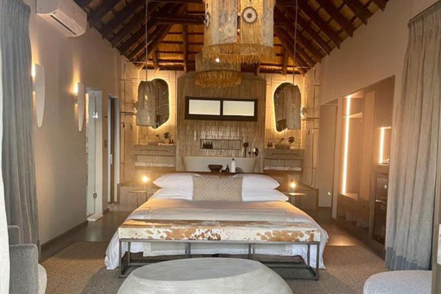 Simbavati Waterside | Kruger Private Reserves, South Africa _luxury_suite