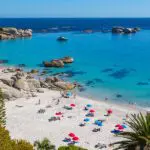 Playas de arena fina en Ciudad del Cabo. 