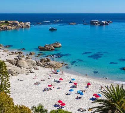 Playas de arena fina en Ciudad del Cabo. 