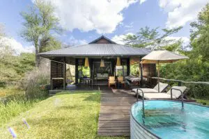 Island Suites.