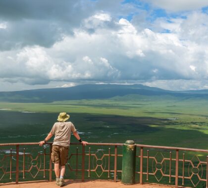 Traveller looking into the Ngorongoro Crater, Tanzania | Go2Africa