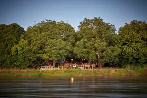 Exterior de Kapamba Bushcamp.