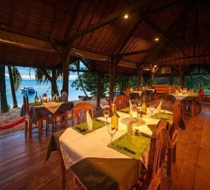 Dining room.
