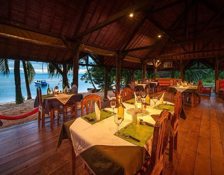 Dining room.