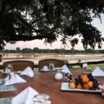Cenar con vistas en Shawa Luangwa