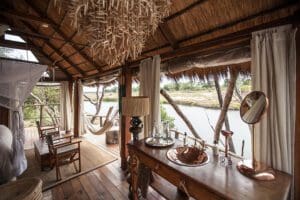 Preciosos interiores de los chalés Sindabezi