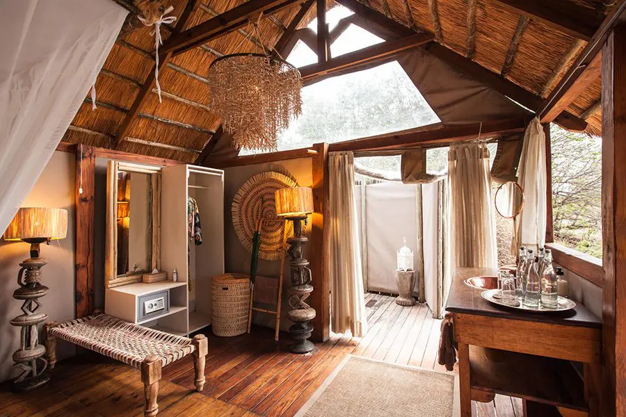 sindabezi-island-lodge-chalet-ammenmenities