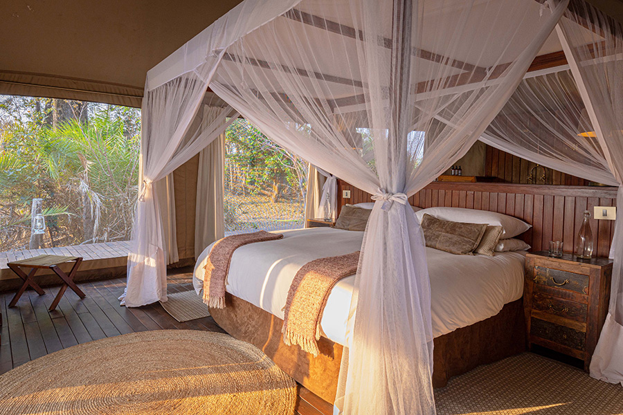 green-safaris-zambia-kafue-ila-safari-lodge-suite-room