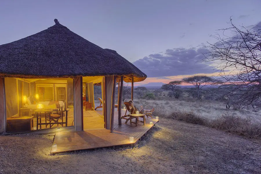 Puesta de sol en el campamento de Oliver en África Oriental | Go2Africa