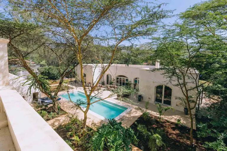 Vista exterior de la Casa Manzili. 