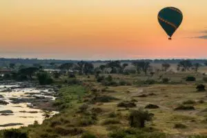 Opción de añadir un safari en globo aerostático.