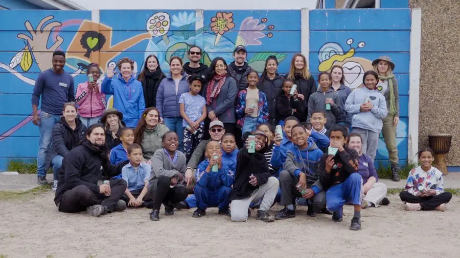 El equipo Go2africa en una misión de viajes sostenibles.