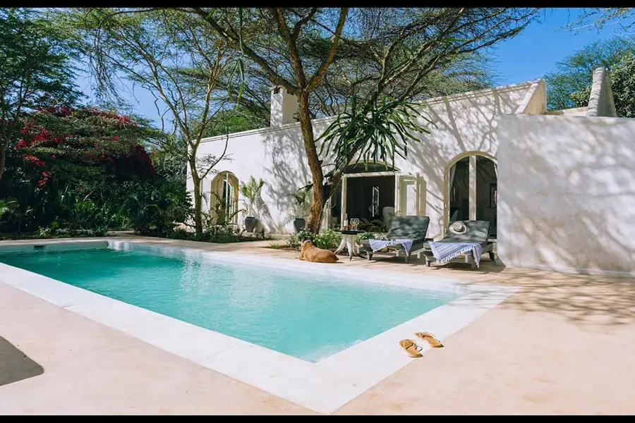 Experience the ultimate in safari luxury.
