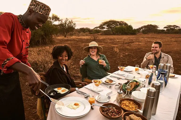 tawi-lodge-bush-breakfast