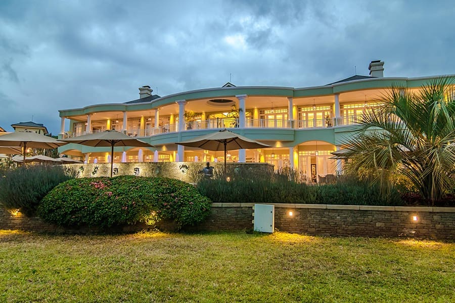 vista exterior-noche-de-hemingways-nairobi-3