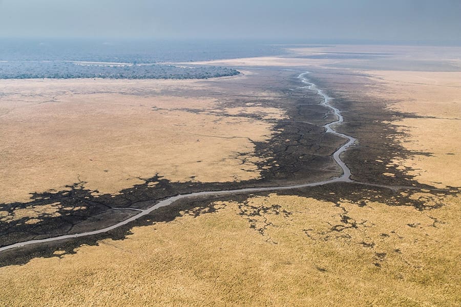 Vista aérea de la vía fluvial del Parque Nacional de Katavi, Tanzania.