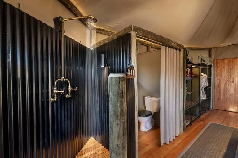 camp-room-interior_1