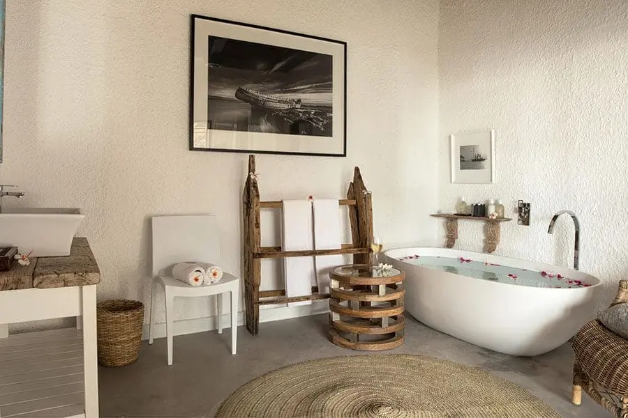 chuinizanzibar_newmark_superior3