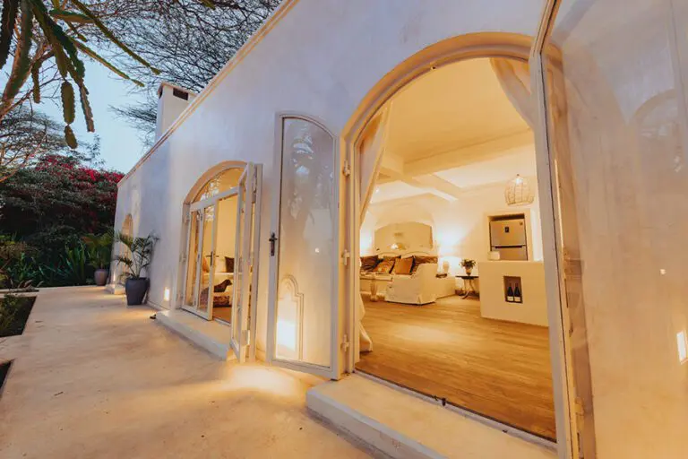 Salón de la Casa Manzili.