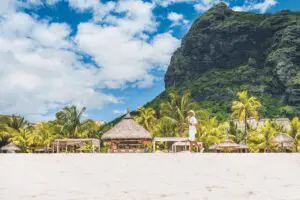 The best of beautiful beaches and tropical gardens at Beachcomber Dinarobin.