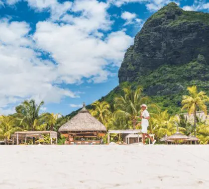 The best of beautiful beaches and tropical gardens at Beachcomber Dinarobin.