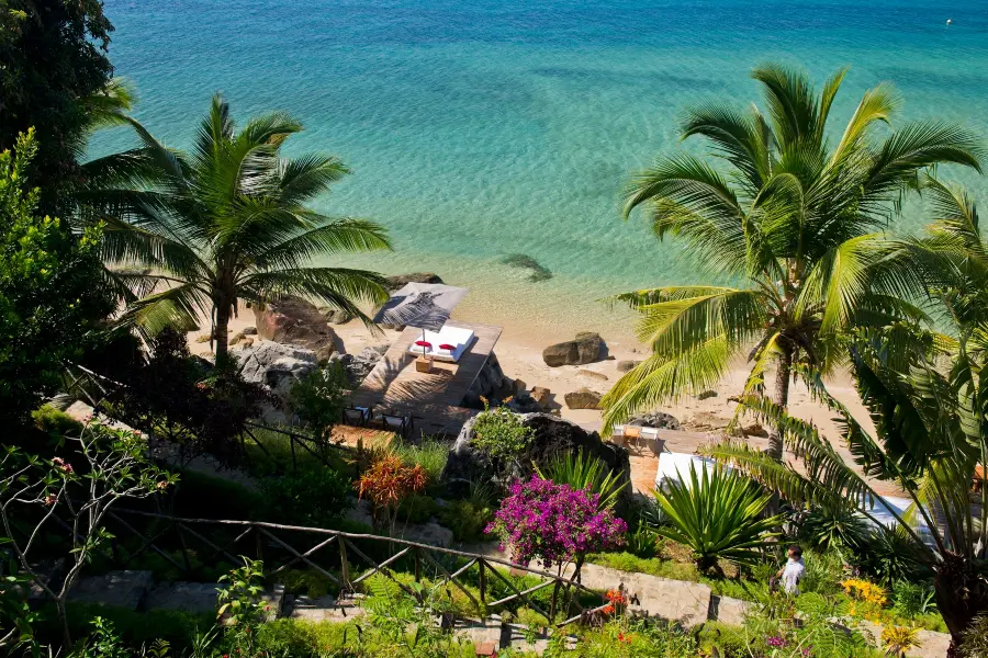 A bird's eye view of Tsara Komba Beach & Forest Lodge and the beach in Madagascar | Go2Africa