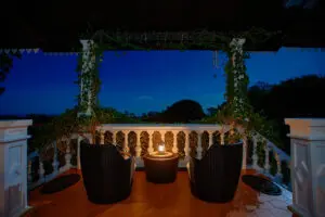 Enjoy starry nights. 