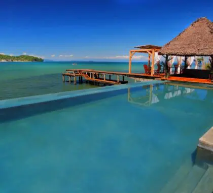 Infinite views across the ocean.