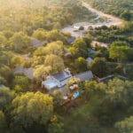 Kamara House se encuentra en una reserva rica en animales que forma parte del Gran Kruger.
