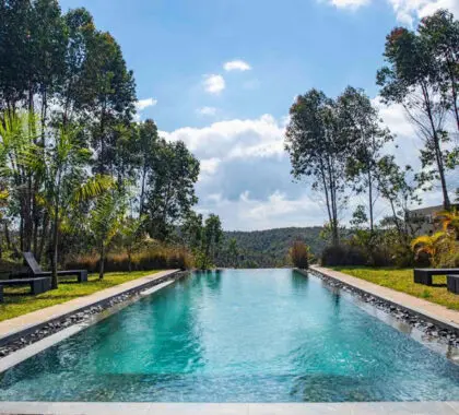 Dese un refrescante chapuzón en el Mantadia Lodge. 