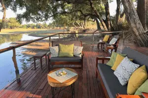 Spend leisure hours reading, surrounded by untamed wilderness. 