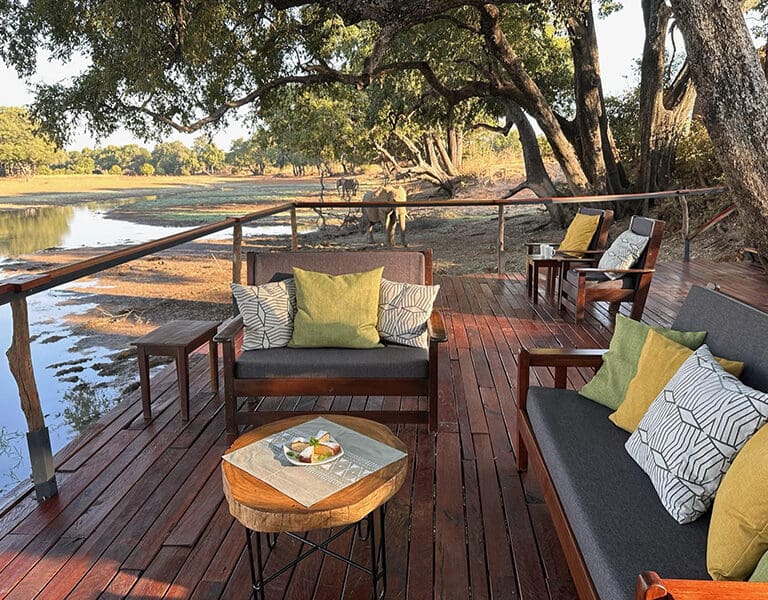 Spend leisure hours reading, surrounded by untamed wilderness. 